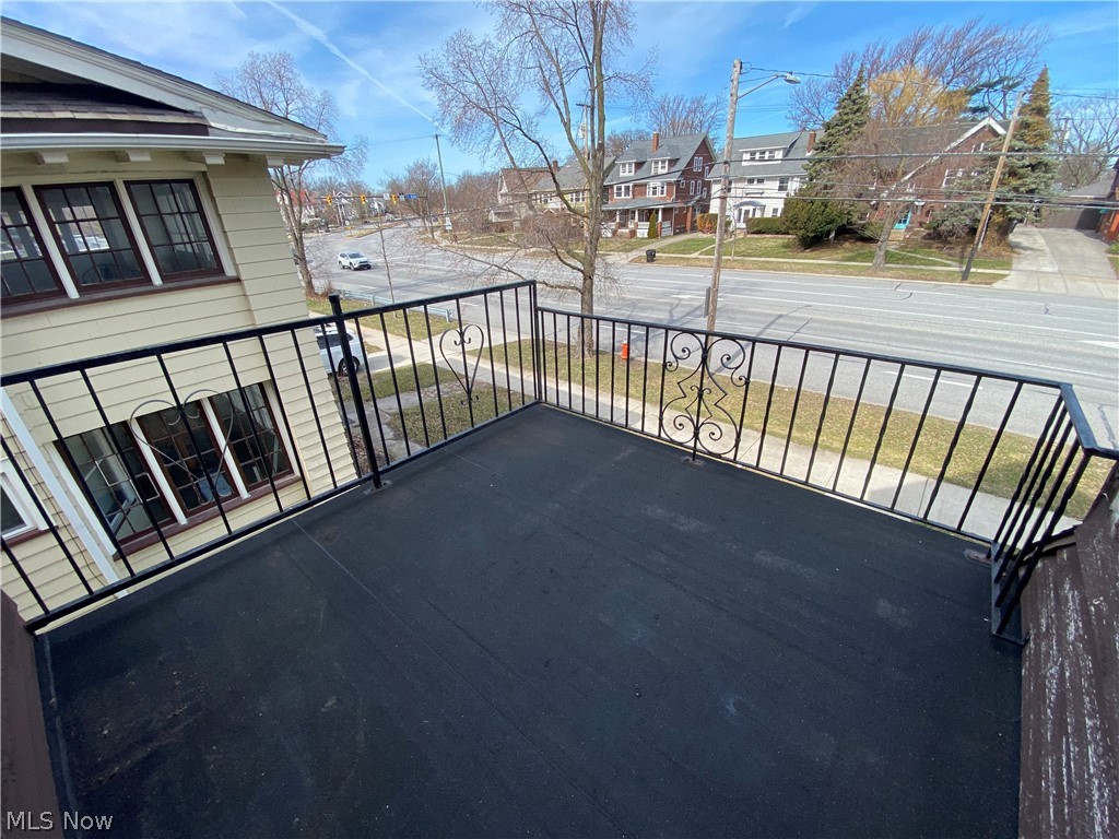 Edgewater Land Co - Residential Income