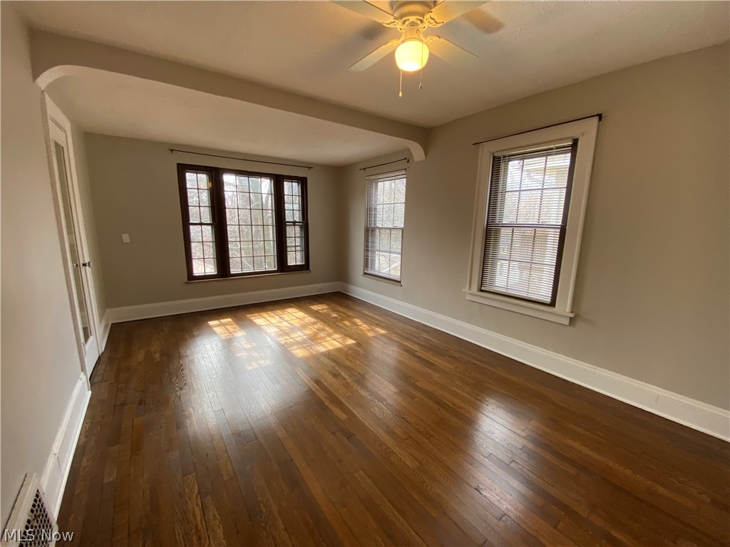 Edgewater Land Co - Residential Income