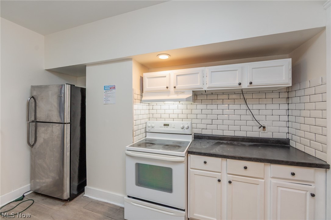 Hoyt - Residential Lease