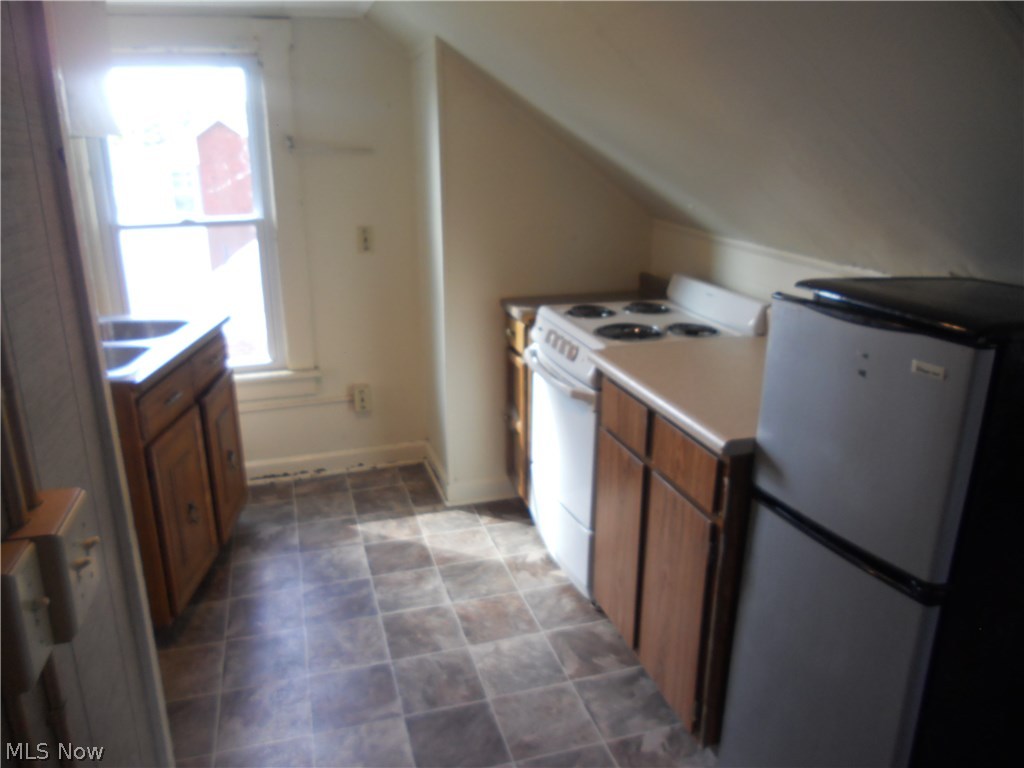 Canton - Residential Income