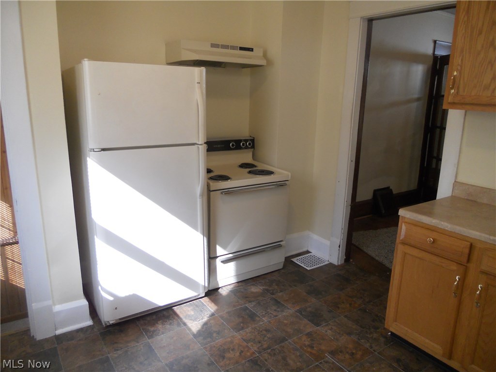 Canton - Residential Income