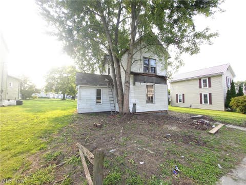 Homes For Sale - 301 S 2nd Street<br/> Byesville, OH 43723