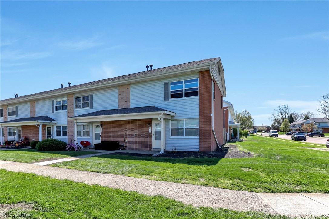 Steeplechase Gardens Condo - Residential