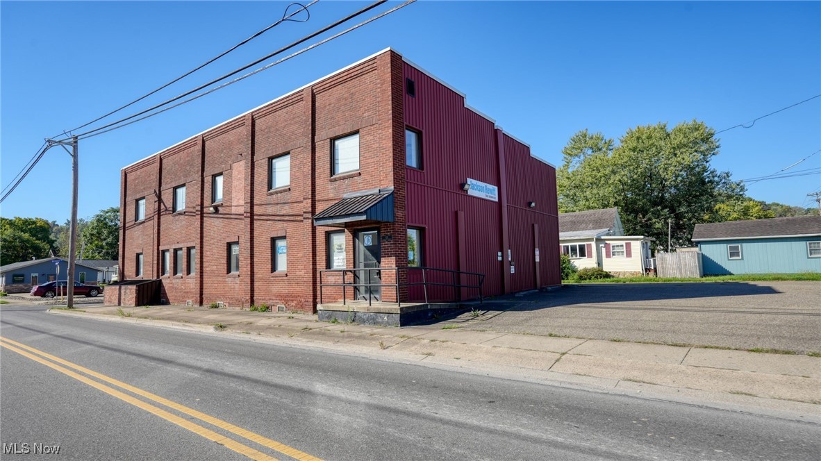 Discover a prime opportunity with this expansive 4,500 sq. ft.+/- commercial building, ideally situated on Woodlawn Avenue. Formerly utilized as a medical office and most recently as a financial office, this property offers a flexible layout suitable for a variety of businesses.
Key Features:
Spacious Lobby: Welcoming entrance that sets the tone for your clients and guests.
Large Loft Area: Perfect for collaborative workspaces or additional office setups.
Designated Office Spaces: Multiple private offices to accommodate your team’s needs.
Two Bathrooms: Convenient facilities for staff and clients.
Full Basement: Provides additional storage or operational space.
Reception Area: A generous area to greet visitors and manage front-office operations.
With ample exterior parking and situated on two parcels, this well-maintained property is strategically located near State Route 209, offering easy access to local businesses and restaurants.
Don’t miss the chance to make this adaptable space your own. Contact your realtor today for more information or to schedule a viewing!