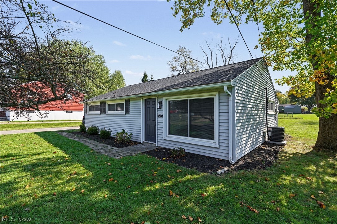 1616 Glenwood Drive