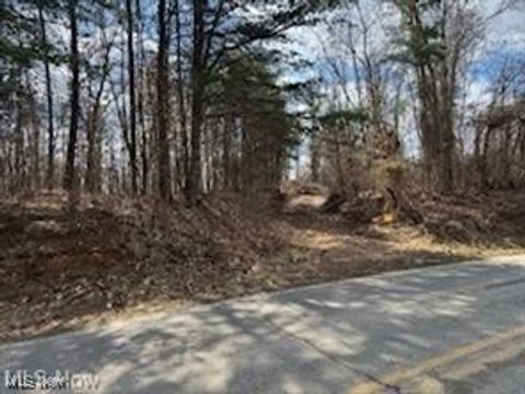 V/L Logan Horns RD Logan OH 43138