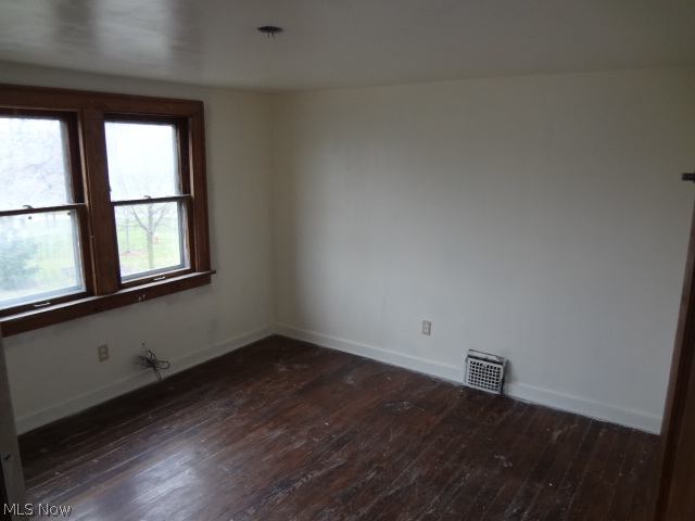 Er Cowin's W 95th St - Residential