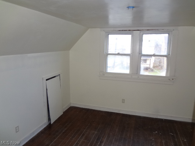 Er Cowin's W 95th St - Residential