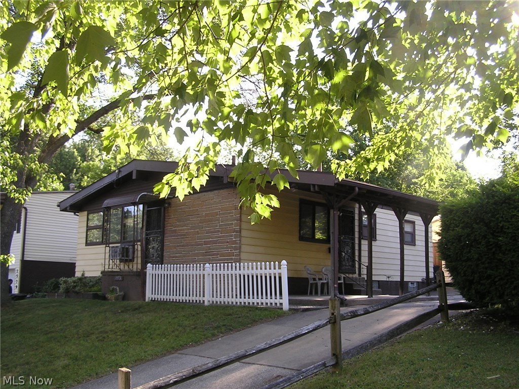 Castle Village - Residential