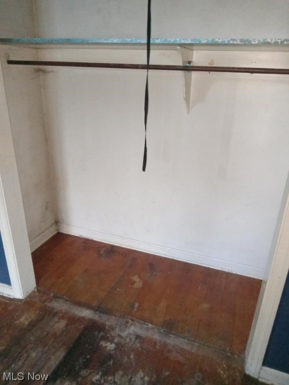 Colonial Manor - Residential