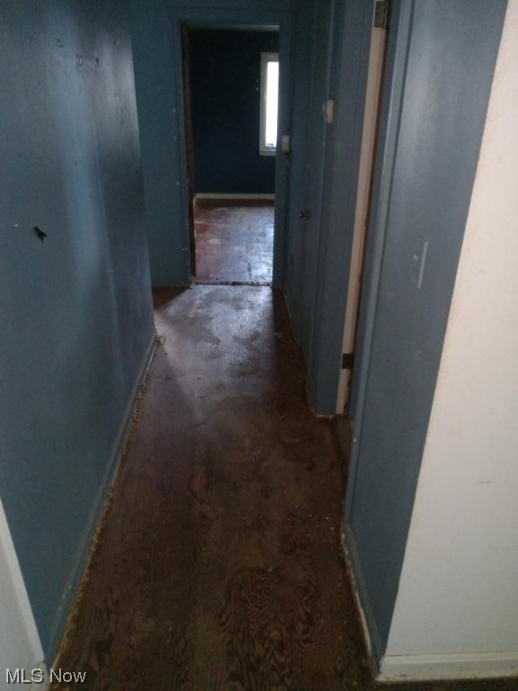 Colonial Manor - Residential