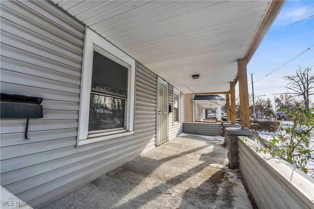 Photo of 3039 E 126th Street, Cleveland, OH 44120 (MLS # 5176466)