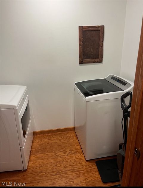 Tiny photo for 47666 Seneca Lake Road Rd, Sarahsville, OH 43779 (MLS # 5202948)