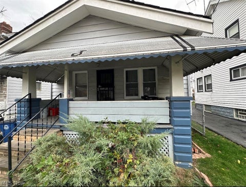 Homes For Sale - 3699 E 105th Street<br/> Cuyahoga County, Cleveland, OH 44105