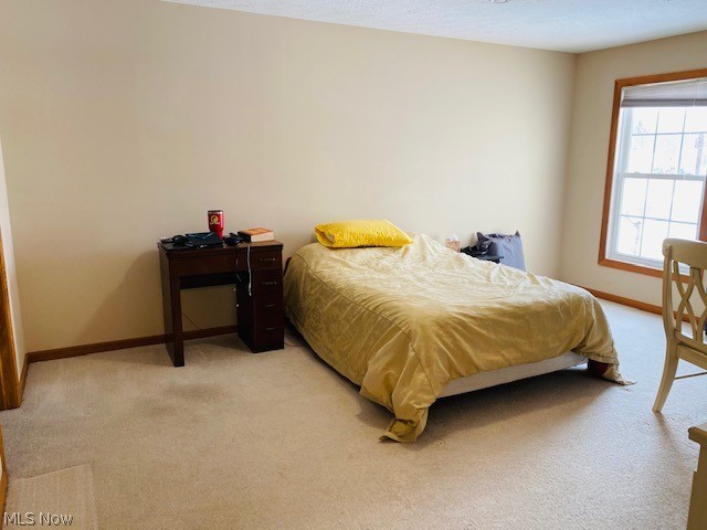 Hampton Court Highrise Condo - Residential