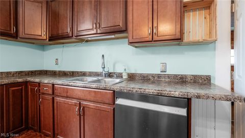 Tiny photo for 137 Brighton Boulevard, Zanesville, OH 43701 (MLS # 5189975)