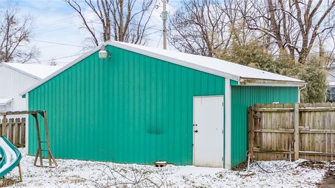 Tiny photo for 137 Brighton Boulevard, Zanesville, OH 43701 (MLS # 5189975)