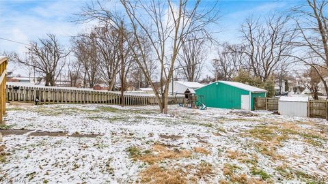Tiny photo for 137 Brighton Boulevard, Zanesville, OH 43701 (MLS # 5189975)