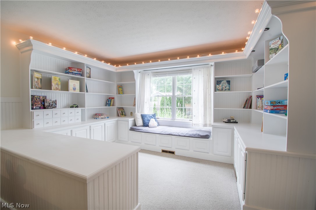 Hillsdale - Residential