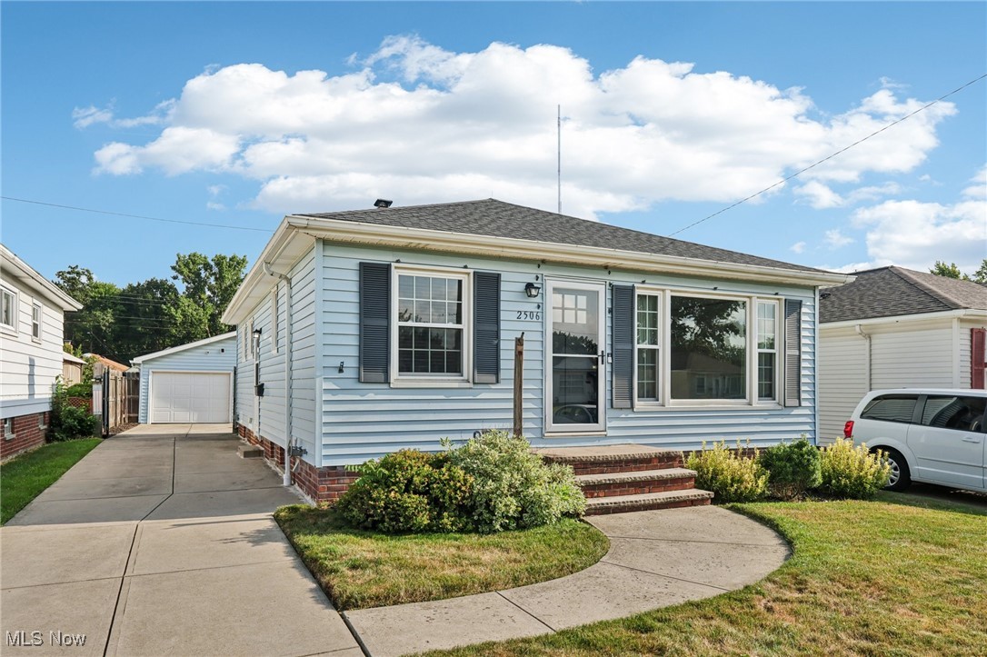 2506 Center Drive