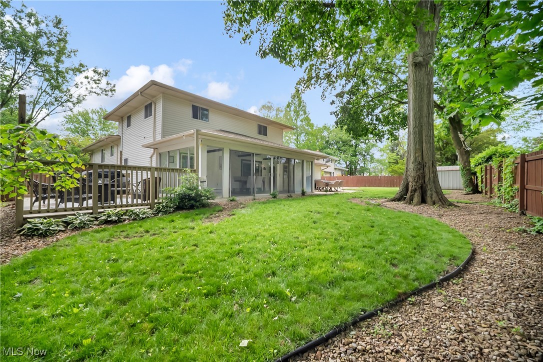 5512 Berkshire Drive, North Olmsted, Ohio image 41
