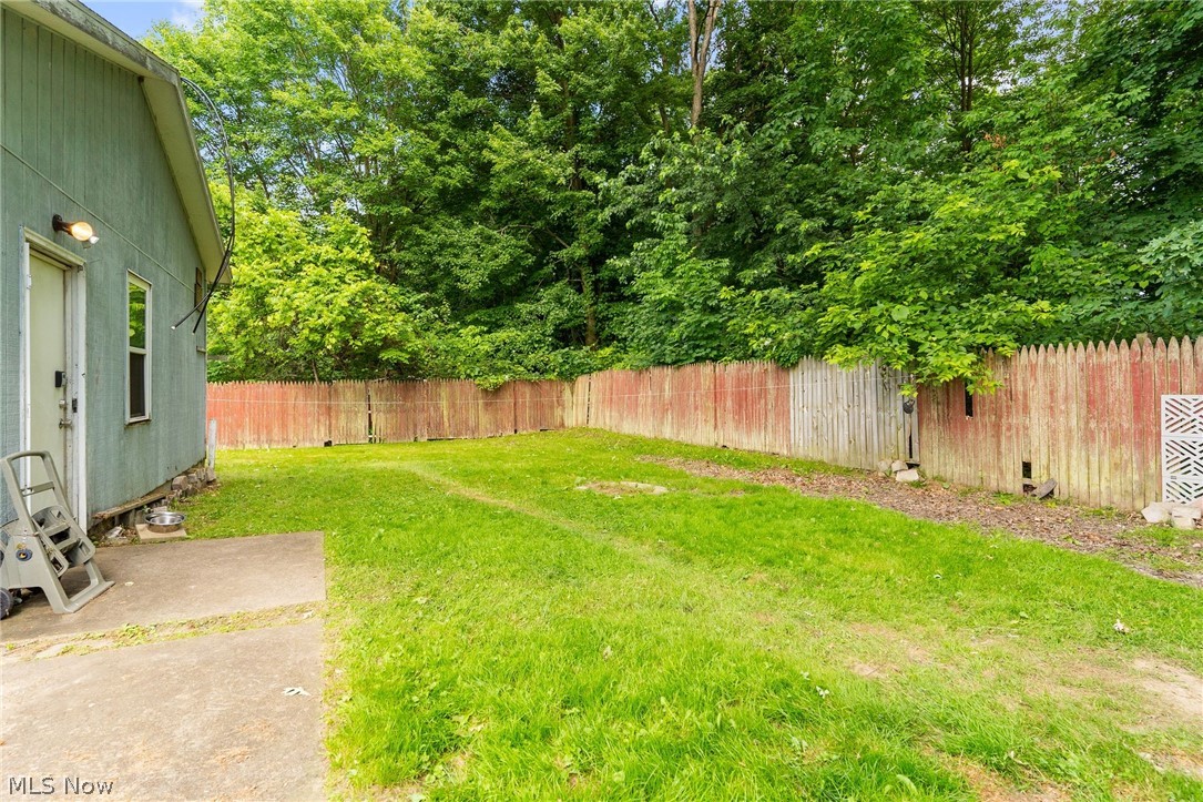 Colonial 03 - Residential