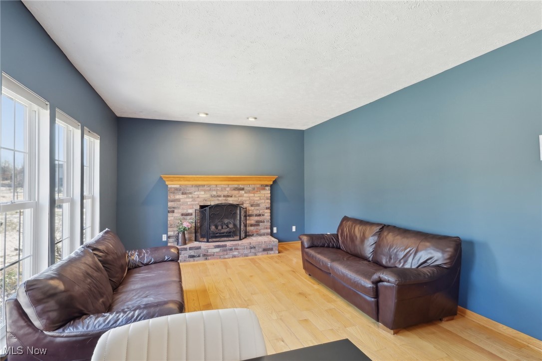 405 Normandy Court, Aurora, Ohio image 12