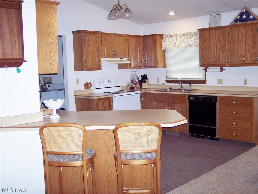 Linden Creek Condo - Residential