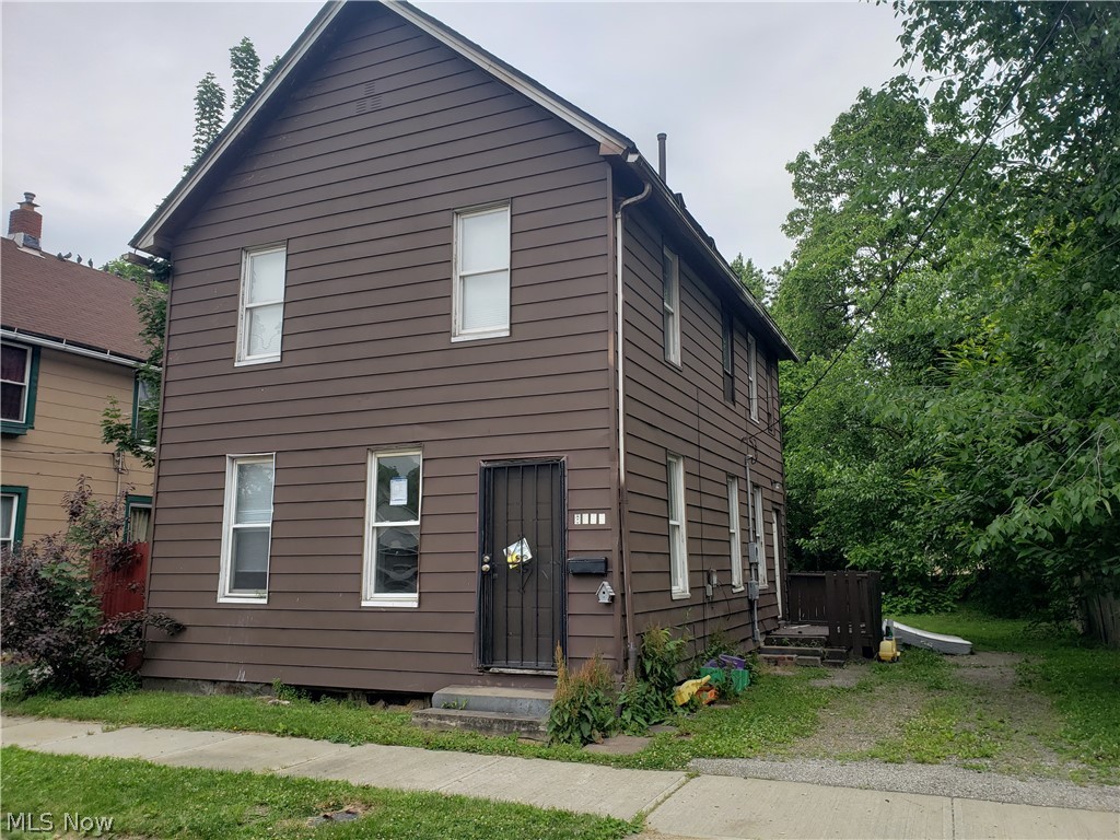 Photo 1 of 30 — 3533 E 46th Street, Cleveland, OH 44105