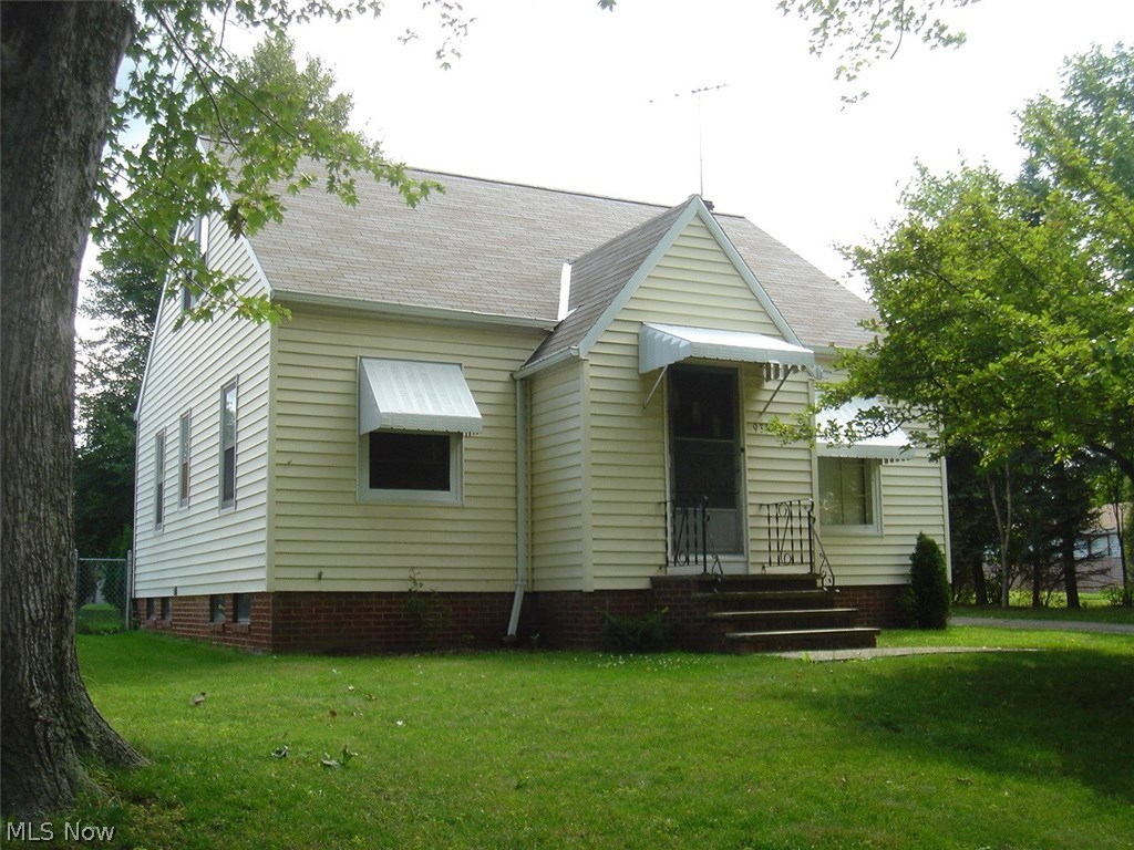 St Clair Ave - Residential