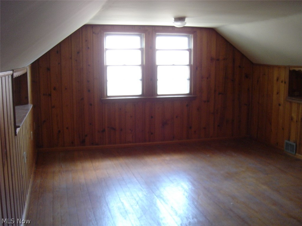 St Clair Ave - Residential