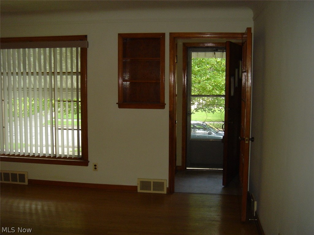 St Clair Ave - Residential