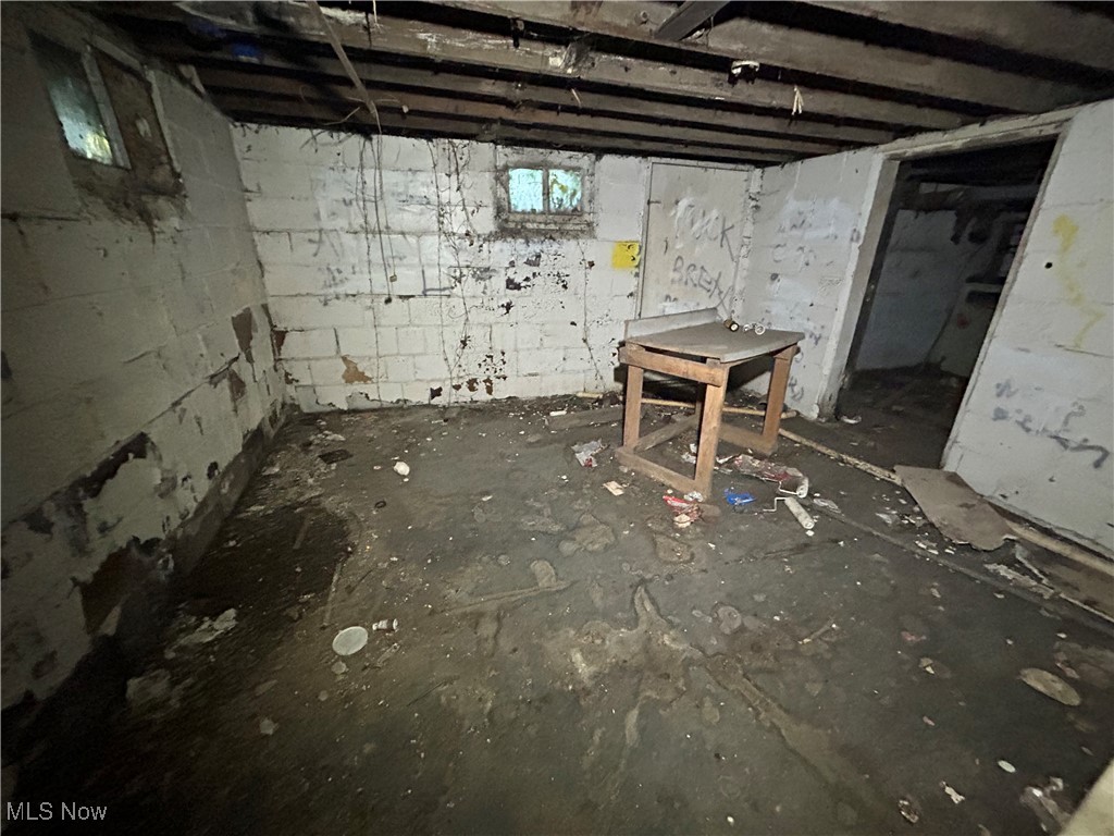 Ruth Strong - Residential