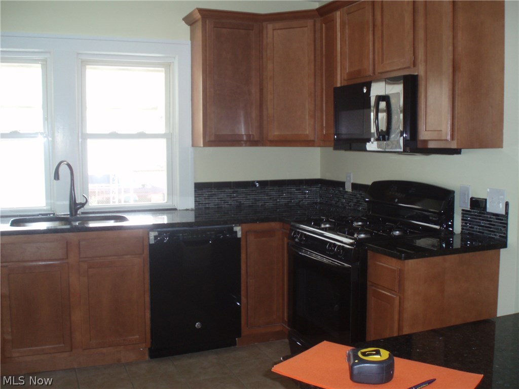 Garfield Blvd - Residential