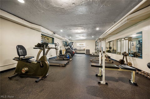 Tiny photo for 11850 Edgewater Drive #1012, Lakewood, OH 44107 (MLS # 5255615)