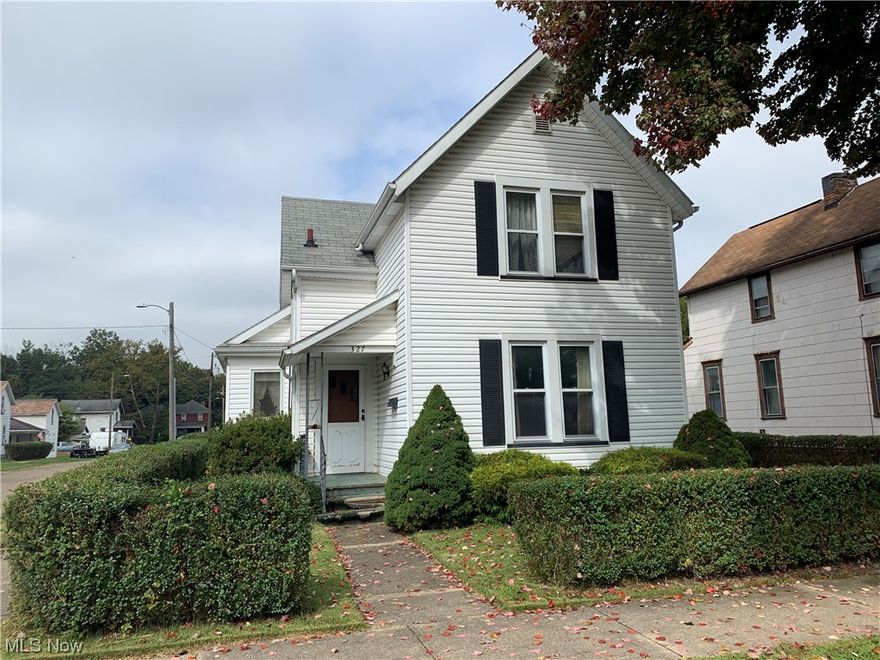 Investors have a look! This won't last! A cute little 2 story home on a 50 x 198 lot. With a little TLC this would make a nice home for anyone. Cash offers only and take a flashlight for showings. Utilities will not be turned on for any reason. Call your favorite Realtor today and get a showing scheduled.