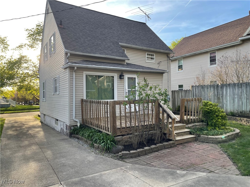 1363 Bellows St, Akron, Ohio image 13