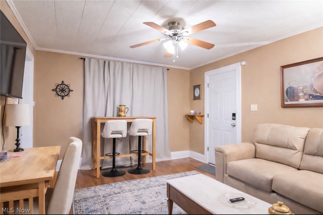 City/Akron 9 - Residential Income