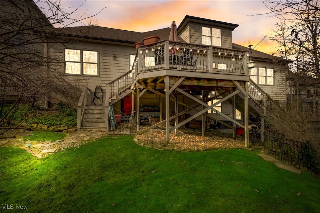 9 River Side Drive