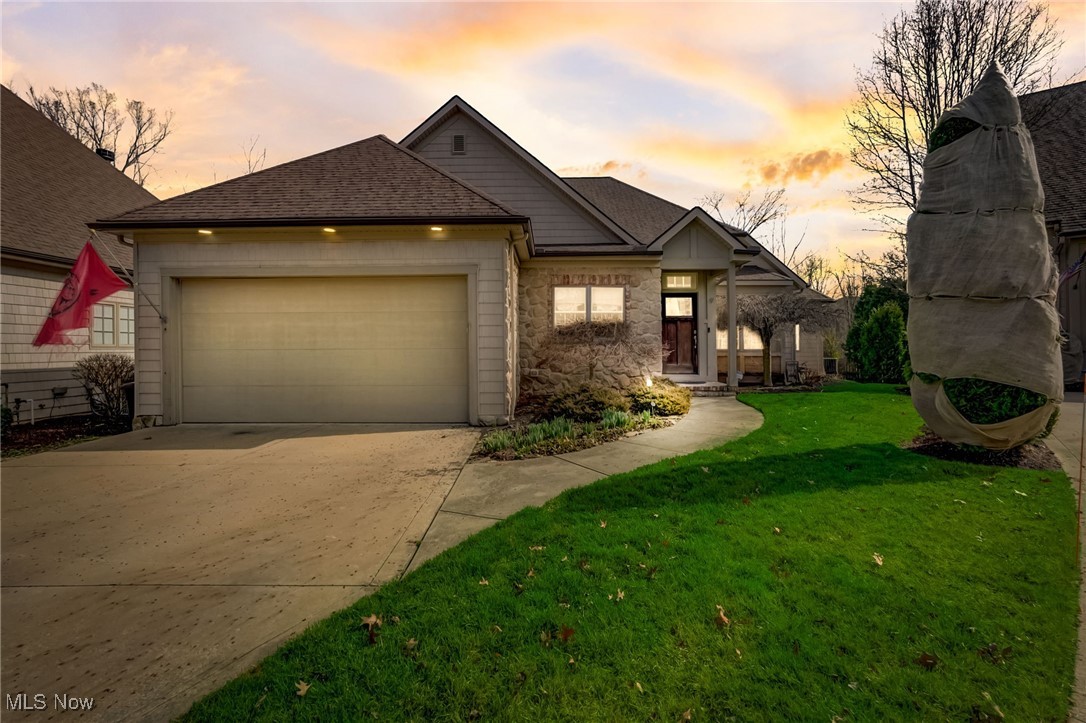 9 River Side Drive