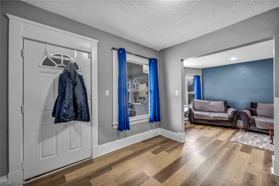 3146 W 90th Street