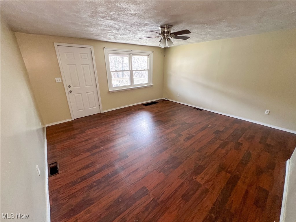 Mckinnons 7th Add - Residential