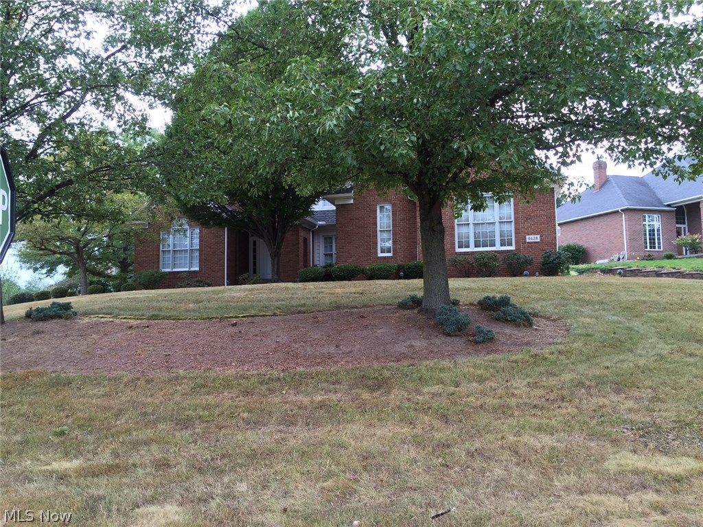 Estates/Glenmoor Sub #1 - Residential Lease