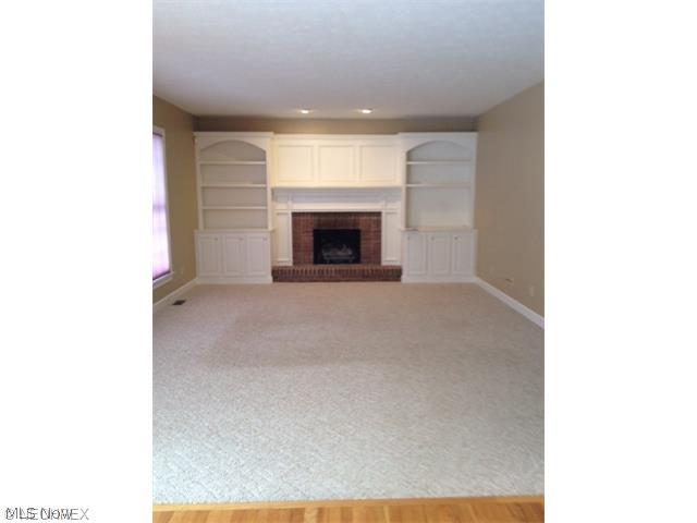 Estates/Glenmoor Sub #1 - Residential Lease