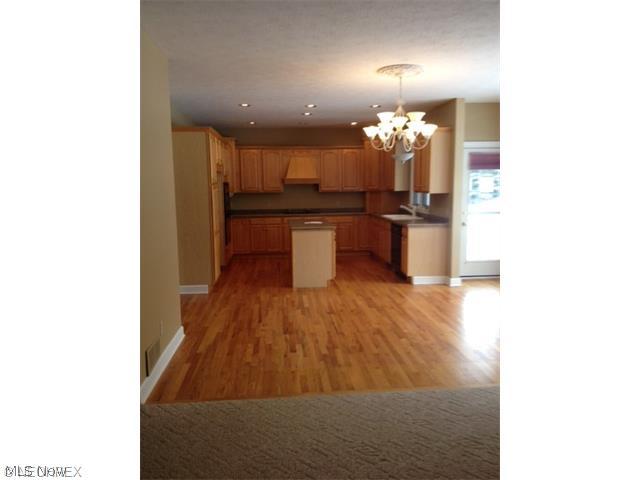 Estates/Glenmoor Sub #1 - Residential Lease