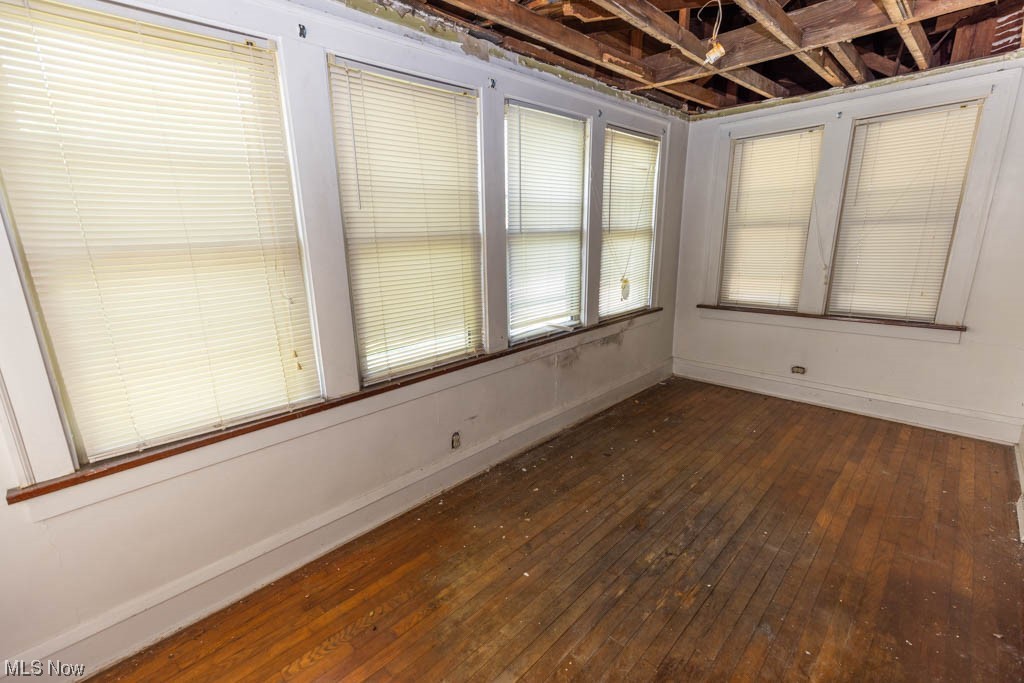 Allien - Residential