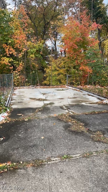 Allien - Residential