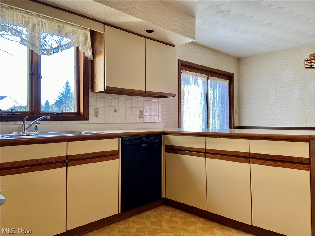 Sunny Estates - Residential