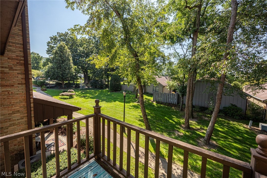 15 Acorn Lane