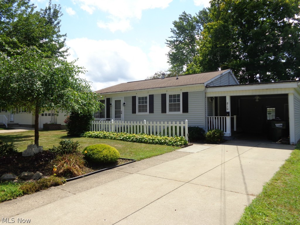 Cozy 3 Bedroom, 1 Bath Ranch home with an attached carport. Nice patio area-great for entertaining. Quiet neighborhood. Nicely landscaped.
